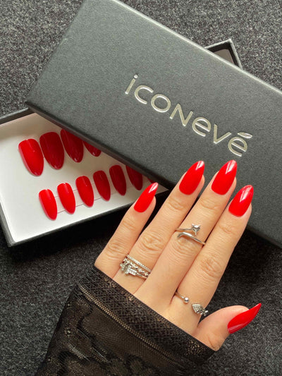 Candy Apple Red - Glansigt Mandel